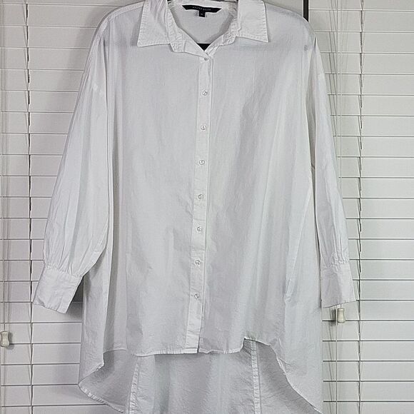 Walter Baker Crisp White Shirt. Size M - Picture 2 of 5